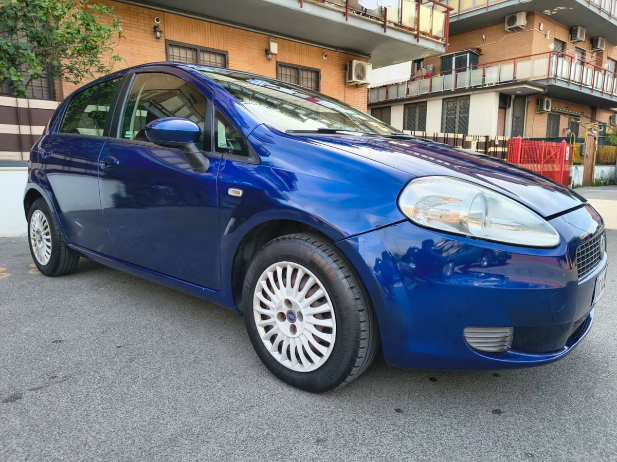 Fiat Grande Punto 1.3 MJT 75 CV 5 porte Dynamic (3)