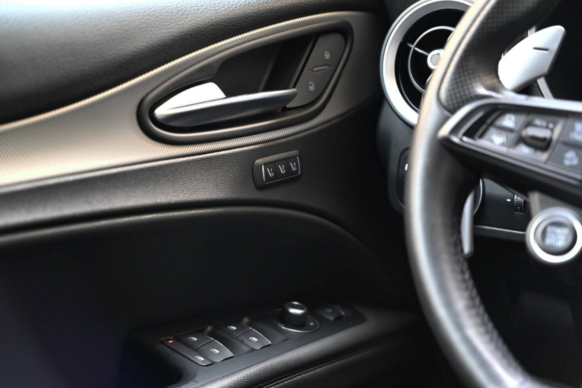 Alfa Romeo Stelvio Stelvio 2.2 Turbodiesel 210 CV AT8 Q4 Veloce (13)