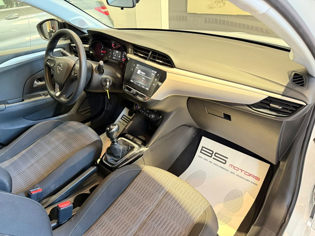 Opel Corsa 1.5 D 100 CV Edition (11)