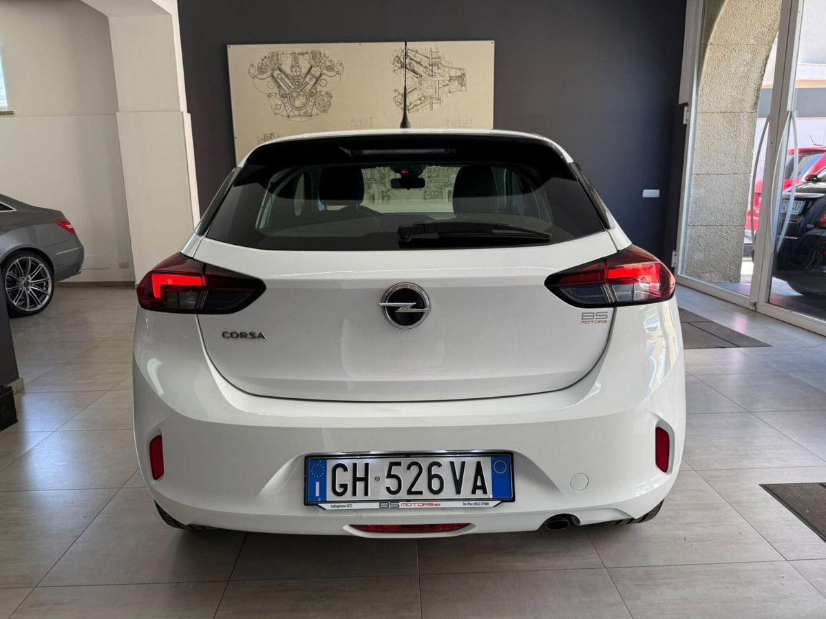 Opel Corsa 1.5 D 100 CV Edition (5)