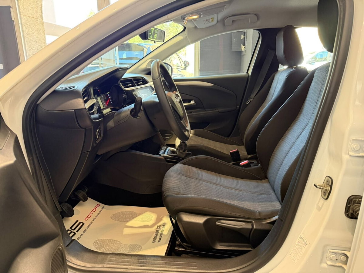 Opel Corsa 1.5 D 100 CV Edition (7)