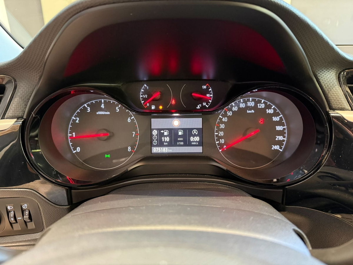 Opel Corsa 1.5 D 100 CV Edition (9)