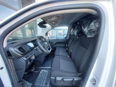 Toyota Proace 2.2d 180cv S&S 14q L1 S Comfort auto (10)