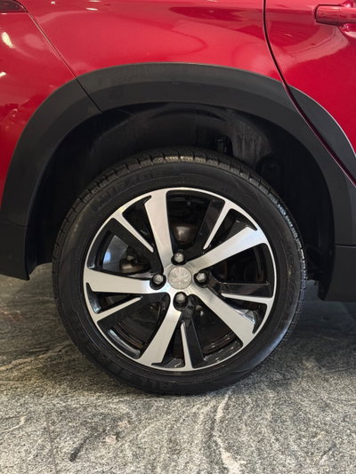 Peugeot 2008 120 S&S Allure (14)