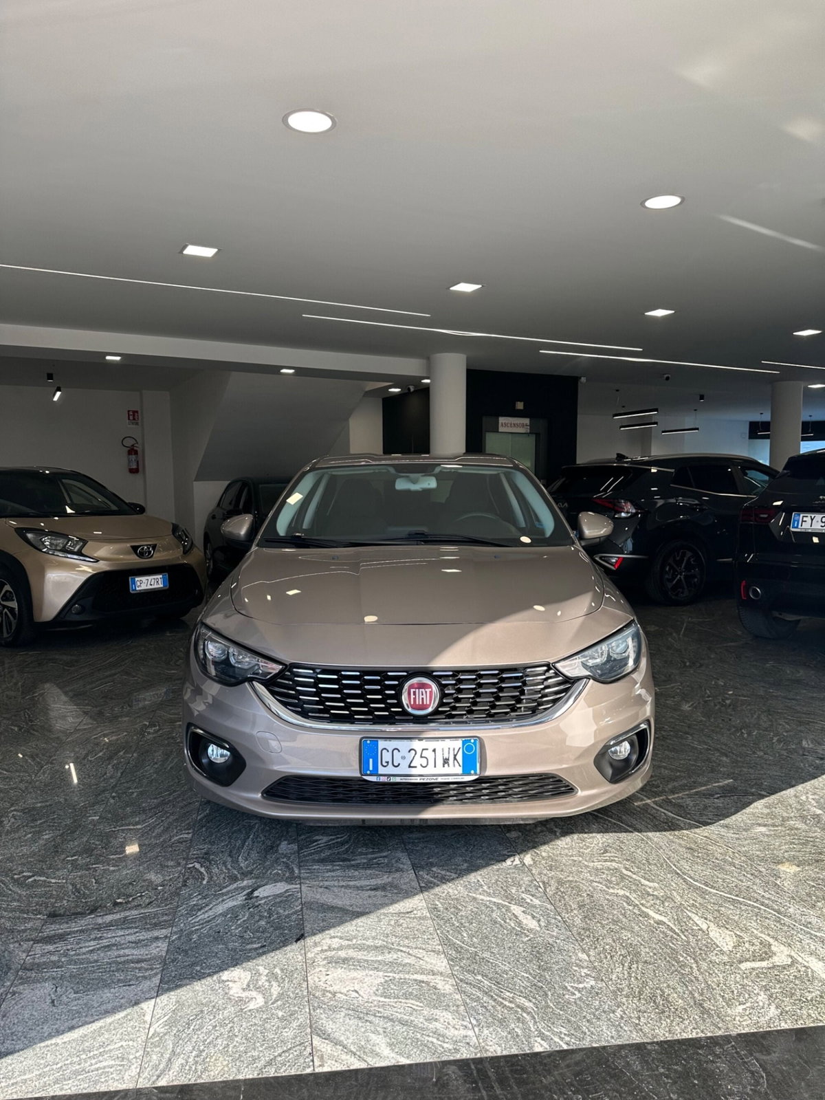 Fiat Tipo Tipo 1.6 Mjt S&S 5 porte Mirror (2)