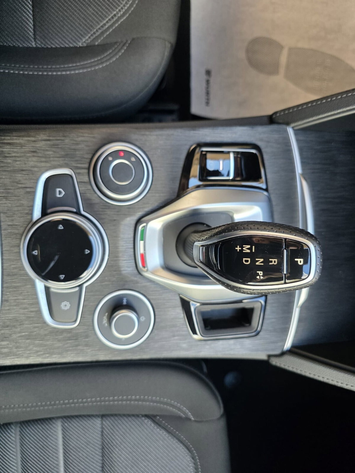 Alfa Romeo Stelvio Stelvio 2.2 Turbodiesel 190 CV AT8 Q4 Super Business (18)