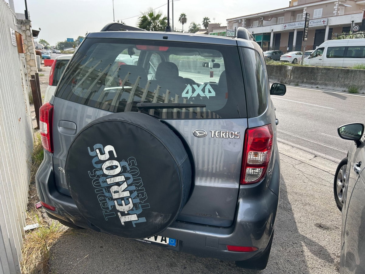 Daihatsu Terios 1.5 4WD SX Green Powered (4)