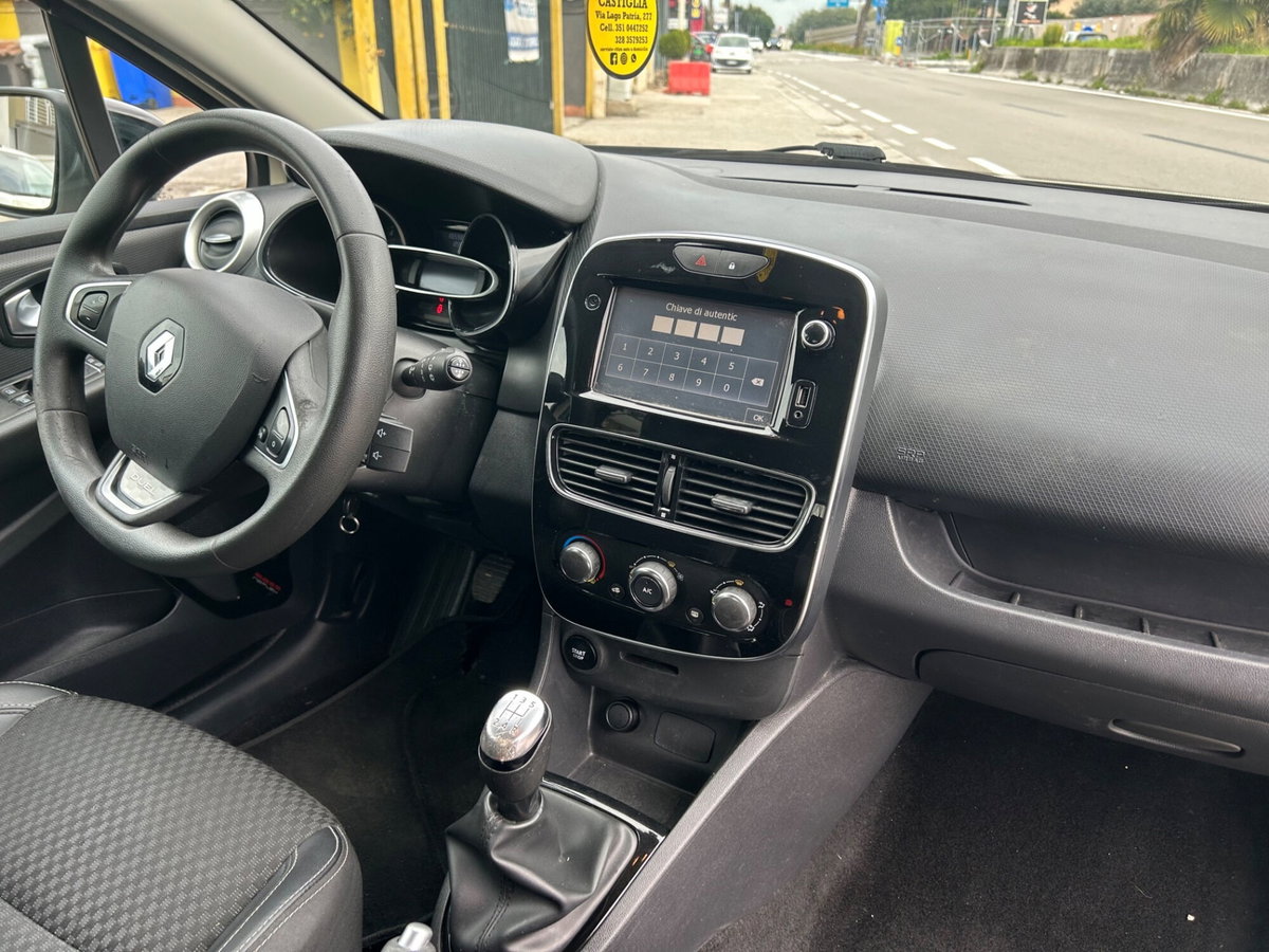 Renault Clio dCi 8V 75 CV Start&Stop 5 porte Energy Duel (11)