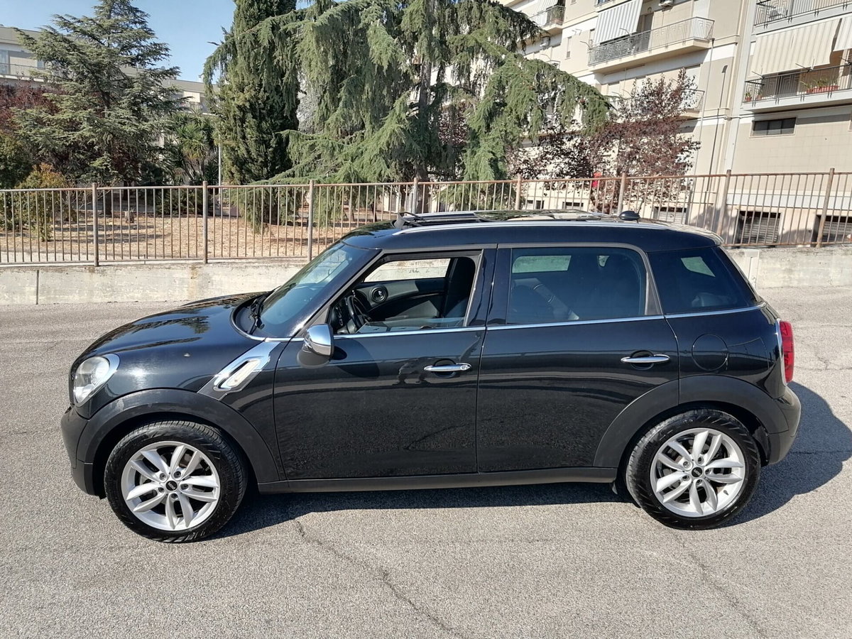 MINI Mini Countryman 1.6 Cooper D Countryman (7)