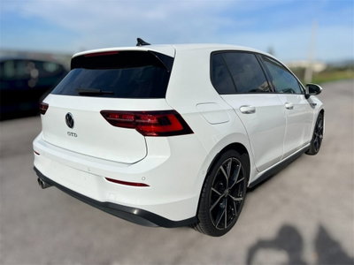 Volkswagen Golf 2.0 TDI GTD DSG (6)