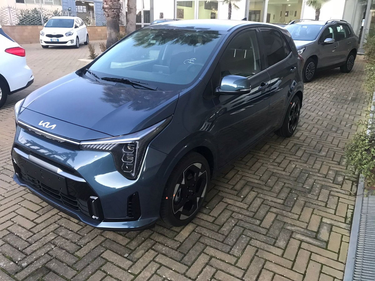 Kia Picanto 1.0 gdi Urban (2)