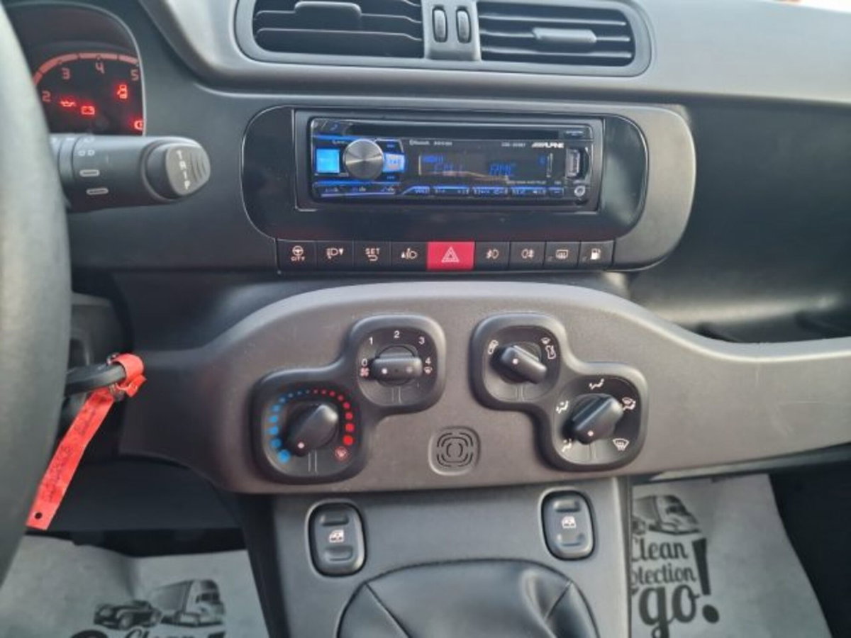 Fiat Panda 0.9 TwinAir Turbo Natural Power Easy (16)
