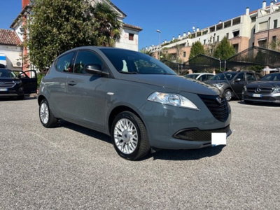 Lancia Ypsilon 1.2 69 CV 5 porte Gold usata