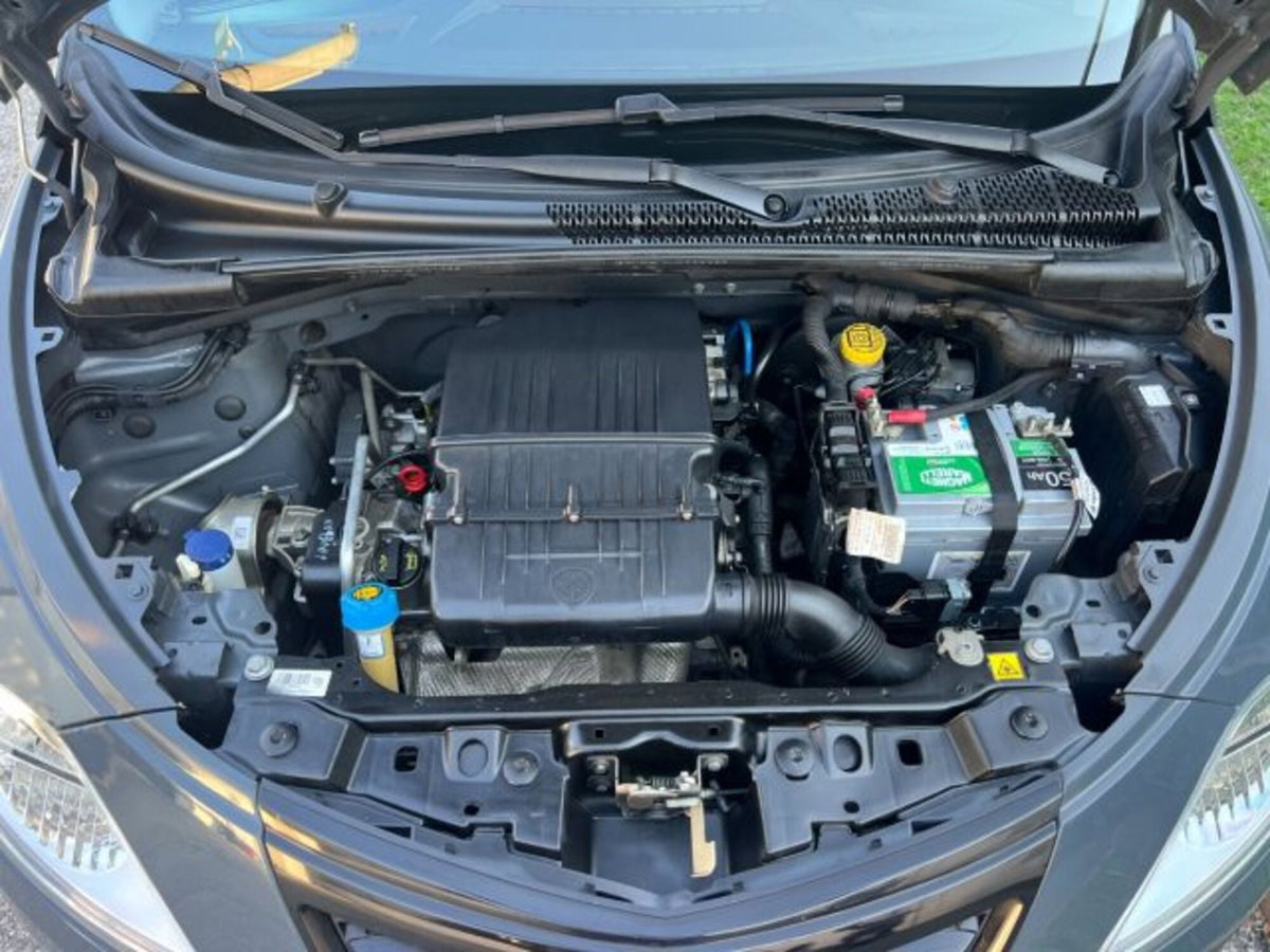 Lancia Ypsilon 1.2 69 CV 5 porte Gold (18)