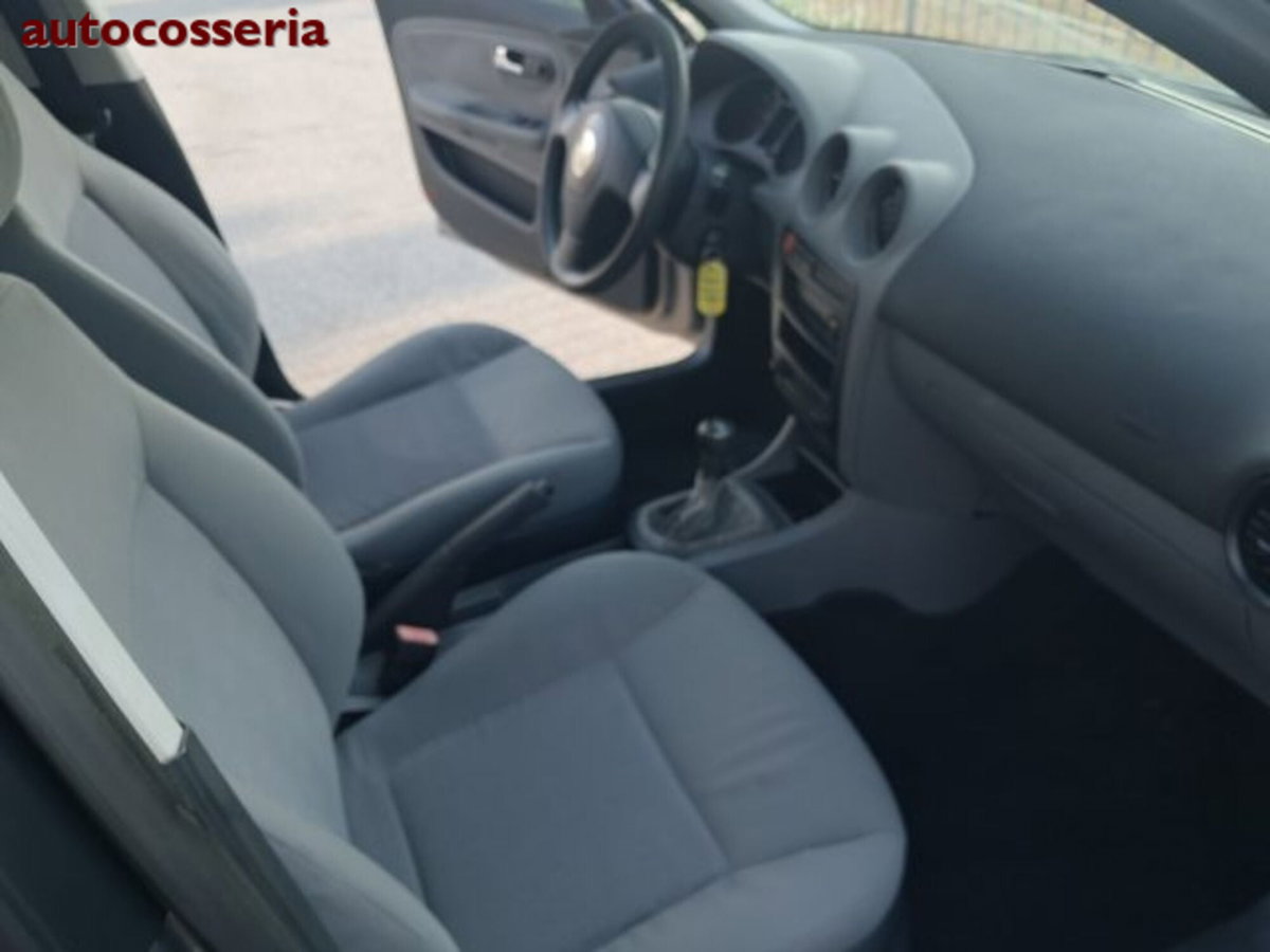SEAT Ibiza 1.4 cat 5 porte CLX (3)