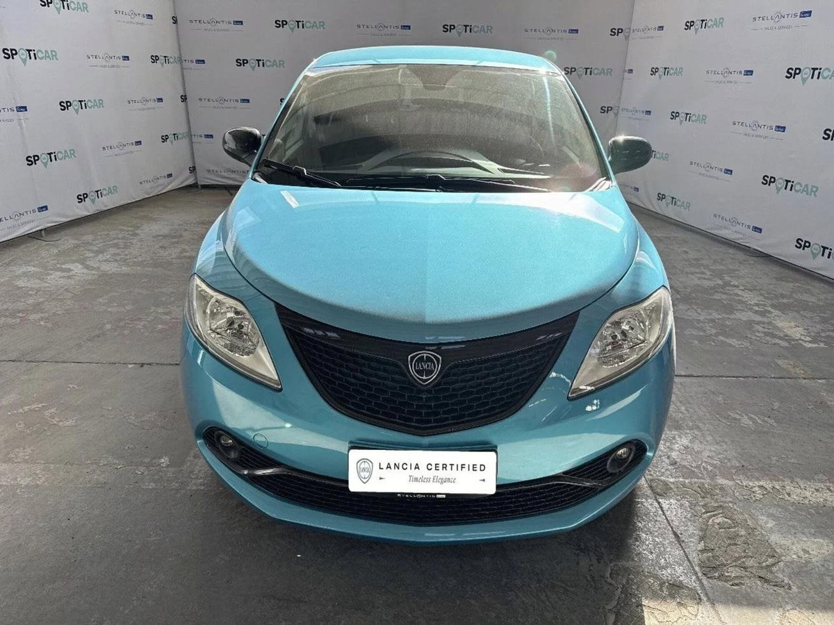 Lancia Ypsilon 1.0 FireFly 5 porte S&S Hybrid Maryne (4)