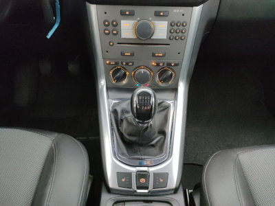 Opel Antara 2.2 CDTI 163CV Cosmo (14)