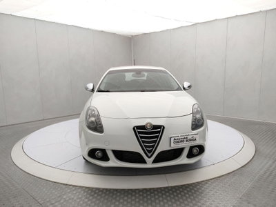 Alfa Romeo Giulietta 2.0 JTDm Exclusive 175cv tct E6 (2)