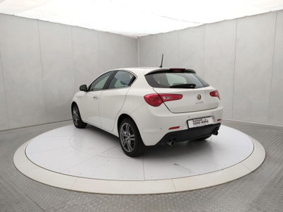Alfa Romeo Giulietta 2.0 JTDm Exclusive 175cv tct E6 (5)