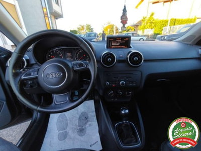 Audi A1 1.2 TFSI Attraction (10)