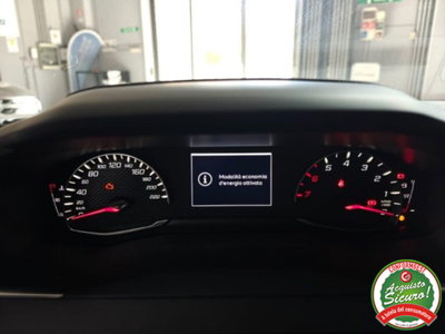 Peugeot 2008 1.2 puretech Style s&s 100cv (20)