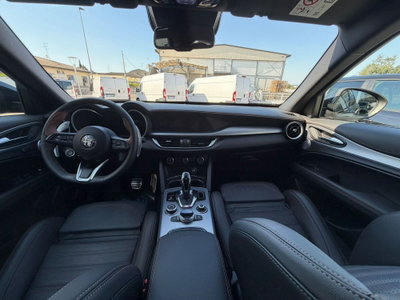 Alfa Romeo Stelvio 2.2 t Intensa Q4 210cv auto (9)