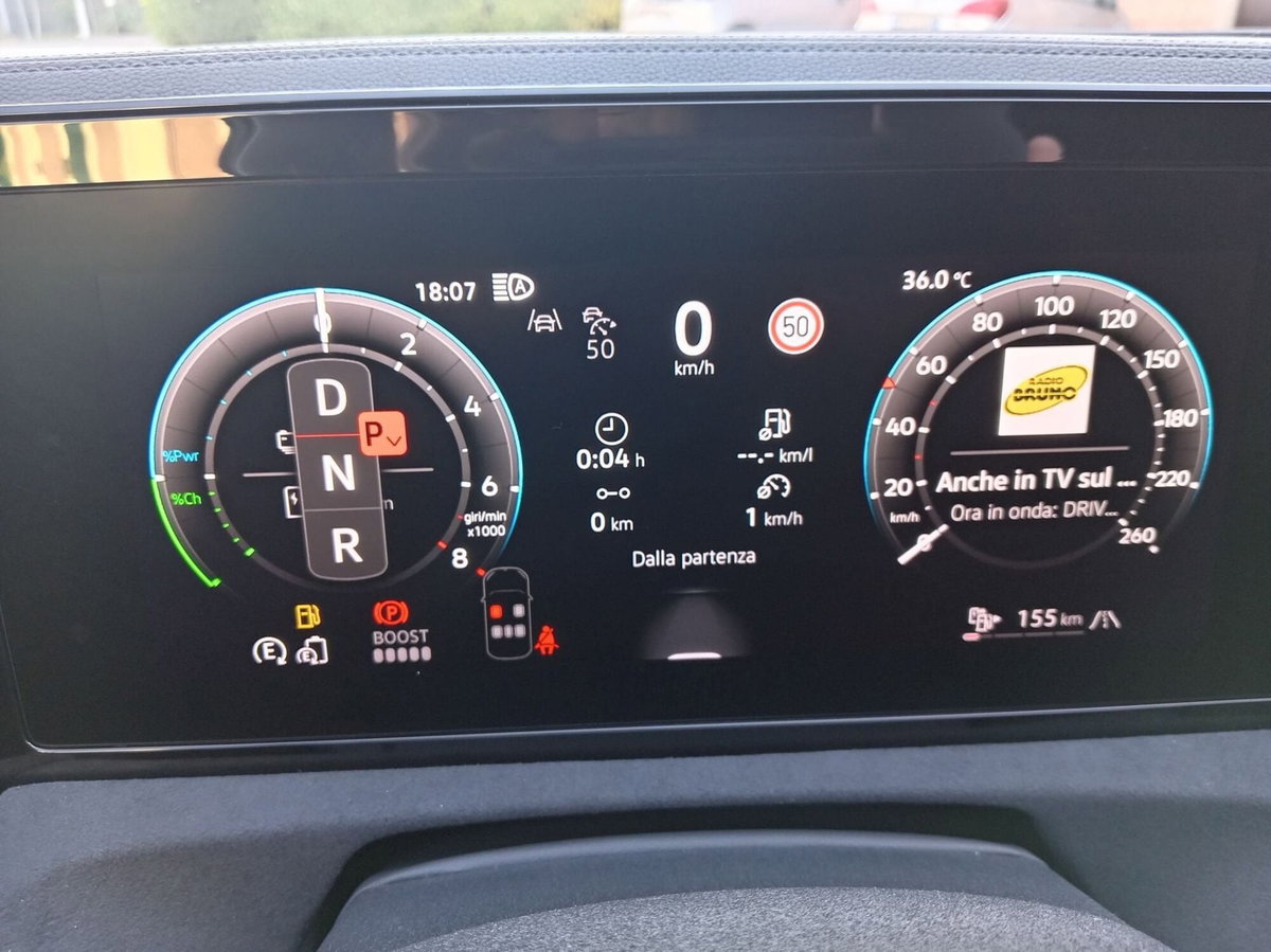 Volkswagen Tiguan 1.5 tsi ehybrid R-Line 204cv dsg (18)