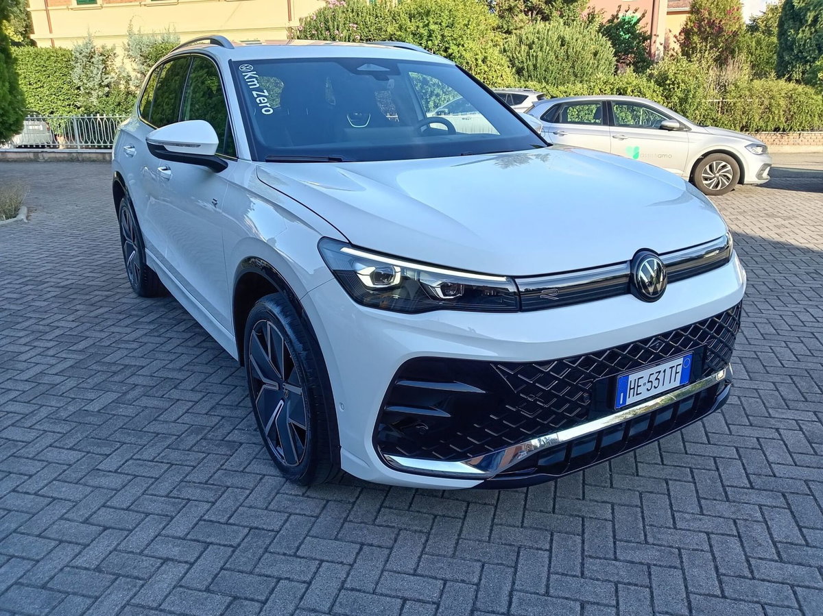 Volkswagen Tiguan 1.5 tsi ehybrid R-Line 204cv dsg (3)