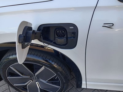 Volkswagen Tiguan 1.5 tsi ehybrid R-Line 204cv dsg (4)