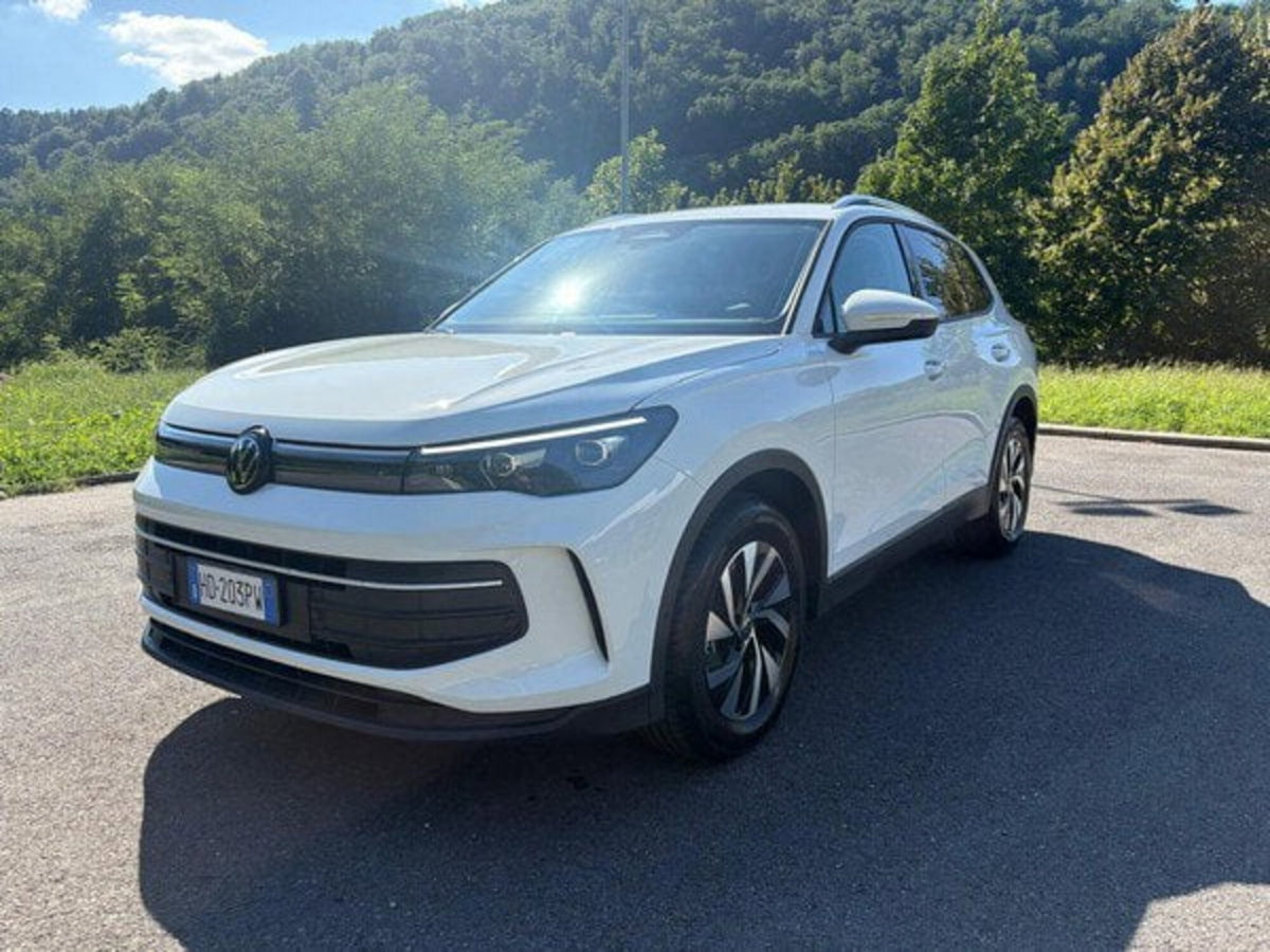 Volkswagen Tiguan 1.5 etsi Life 150cv dsg (2)