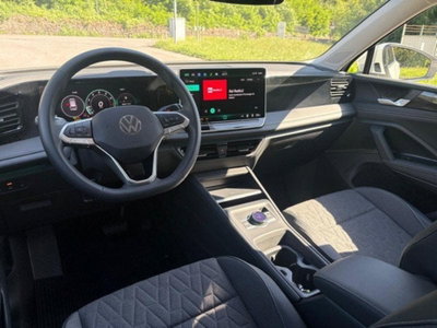 Volkswagen Tiguan 1.5 etsi Life 150cv dsg (9)