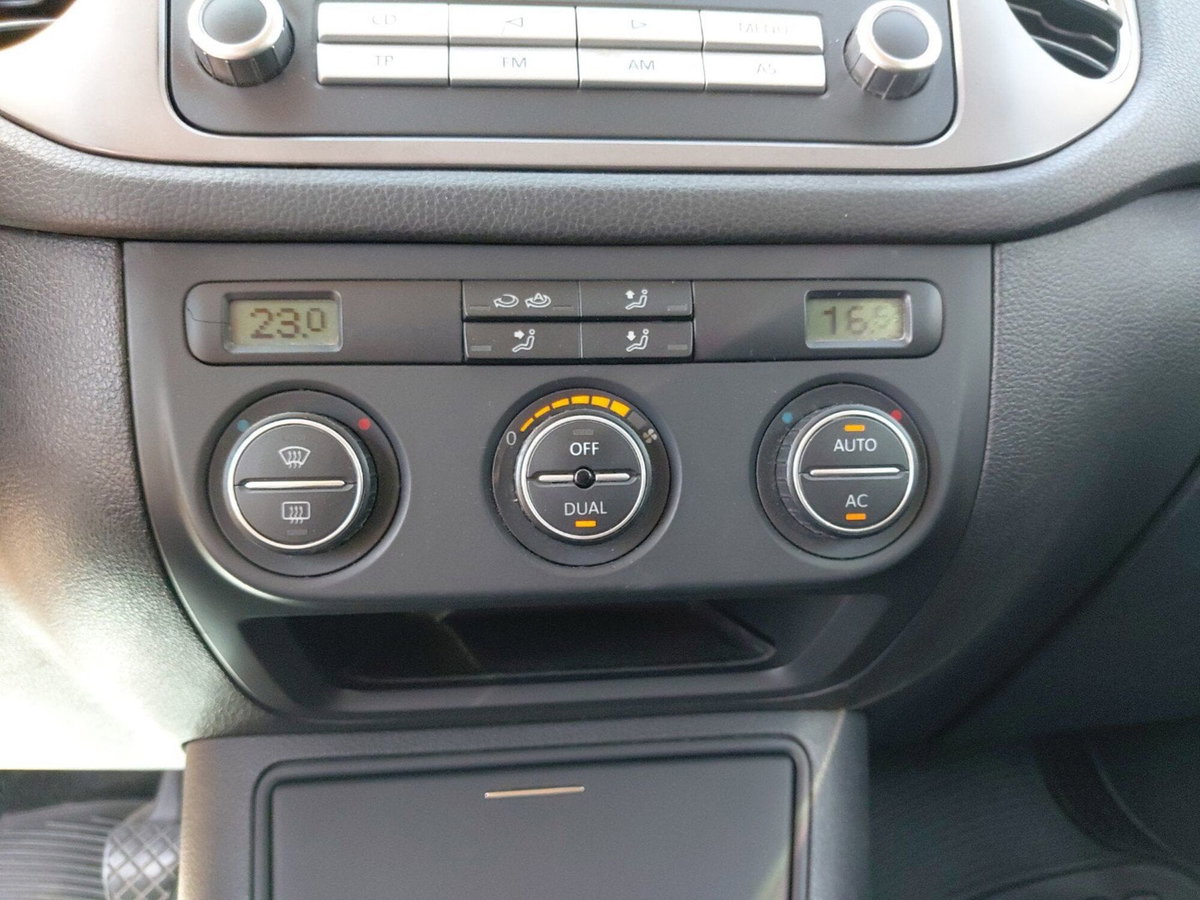 Volkswagen Tiguan 2.0 TDI DPF 4MOTION DSG R-Line (16)