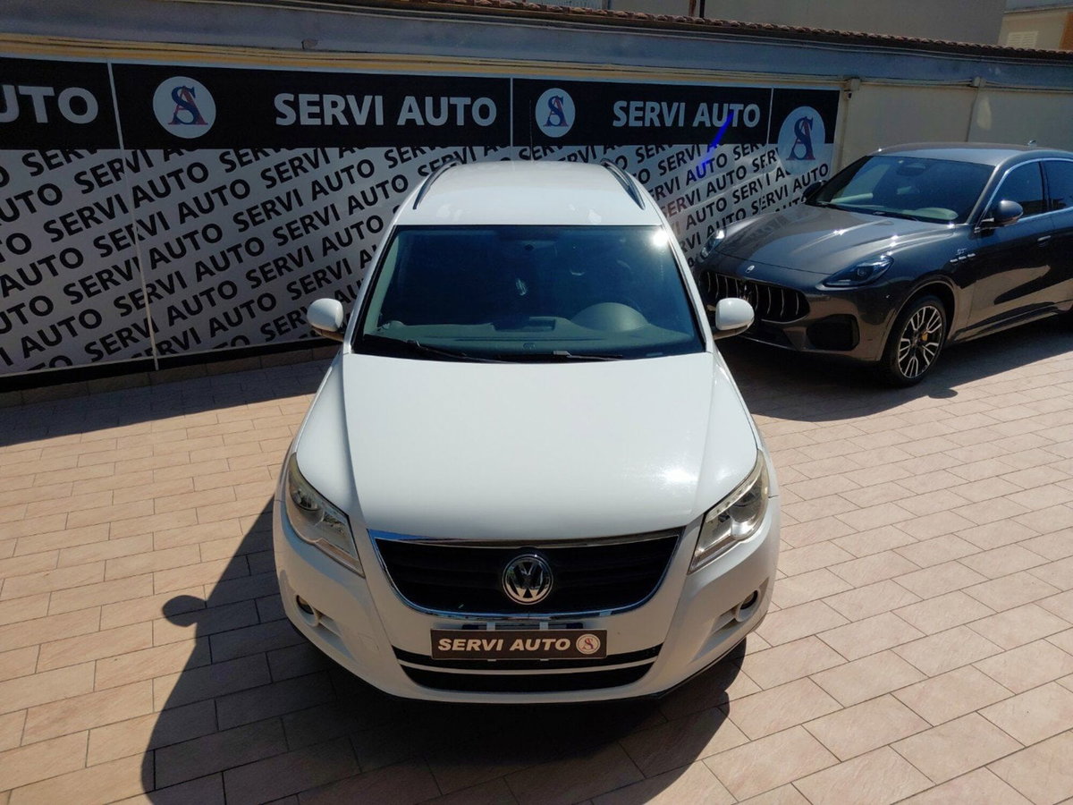 Volkswagen Tiguan 2.0 TDI DPF 4MOTION DSG R-Line (3)