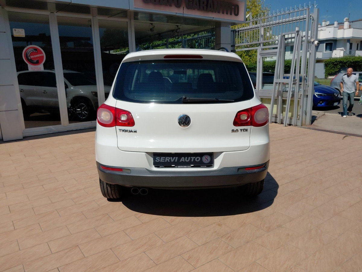 Volkswagen Tiguan 2.0 TDI DPF 4MOTION DSG R-Line (7)