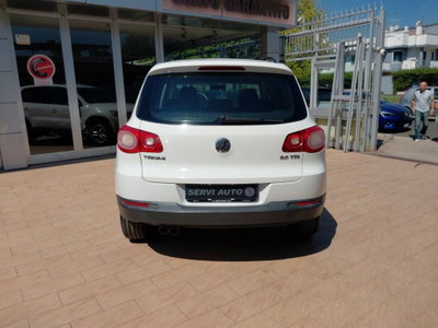 Volkswagen Tiguan 2.0 TDI DPF 4MOTION DSG R-Line (7)
