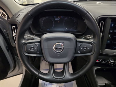 Volvo XC40 T3 Geartronic Momentum Core (13)