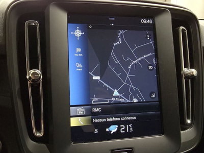 Volvo XC40 T3 Geartronic Momentum Core (14)