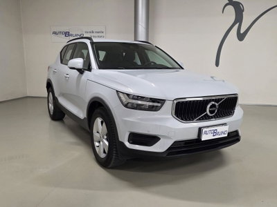 Volvo XC40 T3 Geartronic Momentum Core (3)