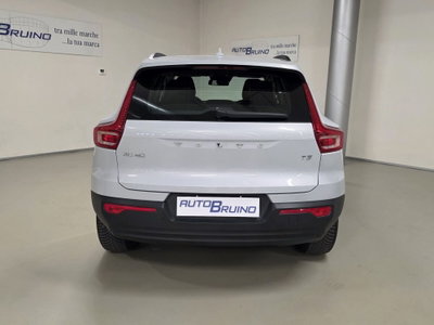 Volvo XC40 T3 Geartronic Momentum Core (6)