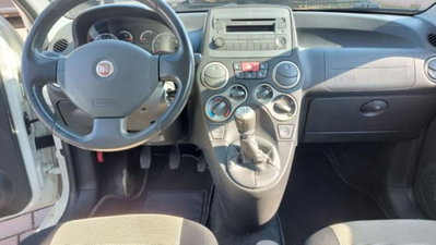 Fiat Panda 1.3 MJT 16V DPF 4x4 Cross (8)