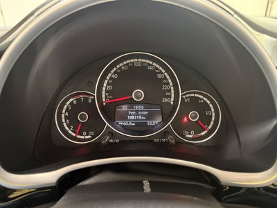 Volkswagen Maggiolino Cabrio 1.2 TSI Design (5)