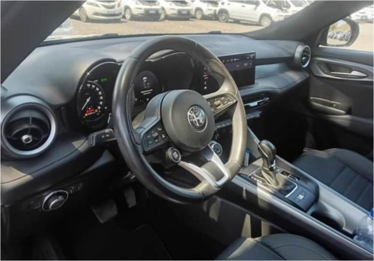 Alfa Romeo Tonale 1.6 Sprint 130cv tct6 (6)