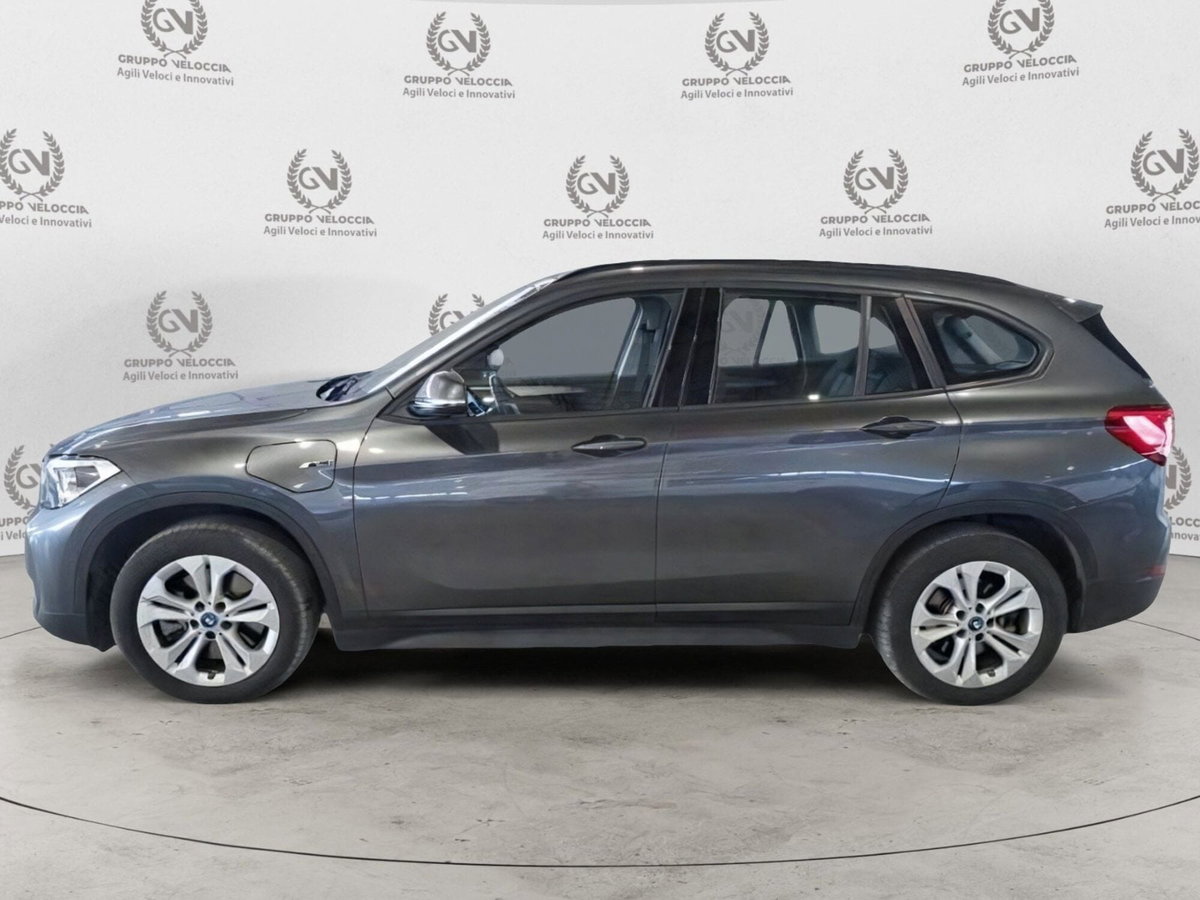 BMW X1 xDrive25e Business Advantage (11)