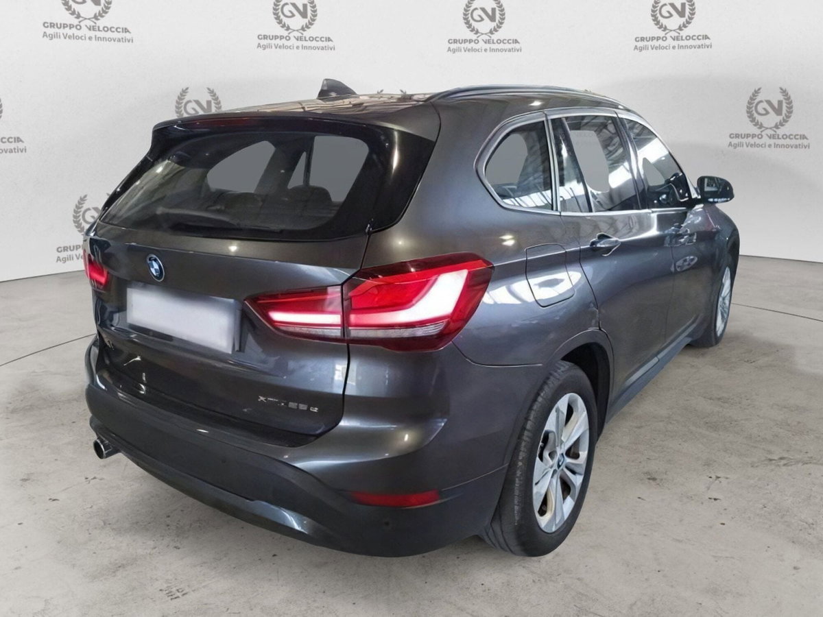 BMW X1 xDrive25e Business Advantage (13)