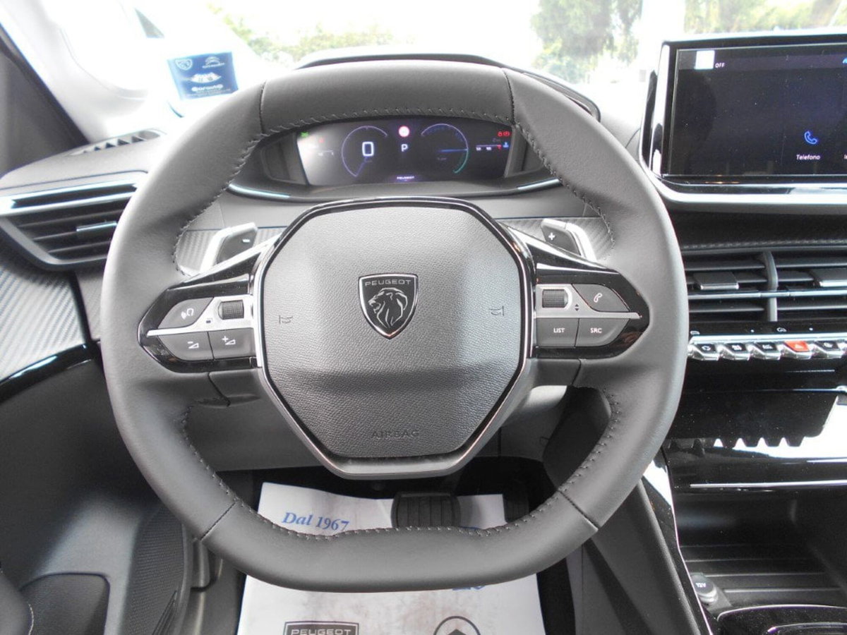 Peugeot 208 motore elettrico 136 CV 5 porte Allure Pack (13)