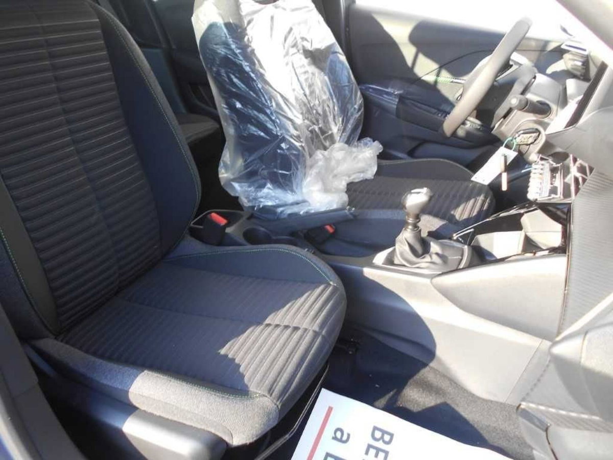 Peugeot 208 PureTech 100 Stop&Start 5 porte Allure (19)