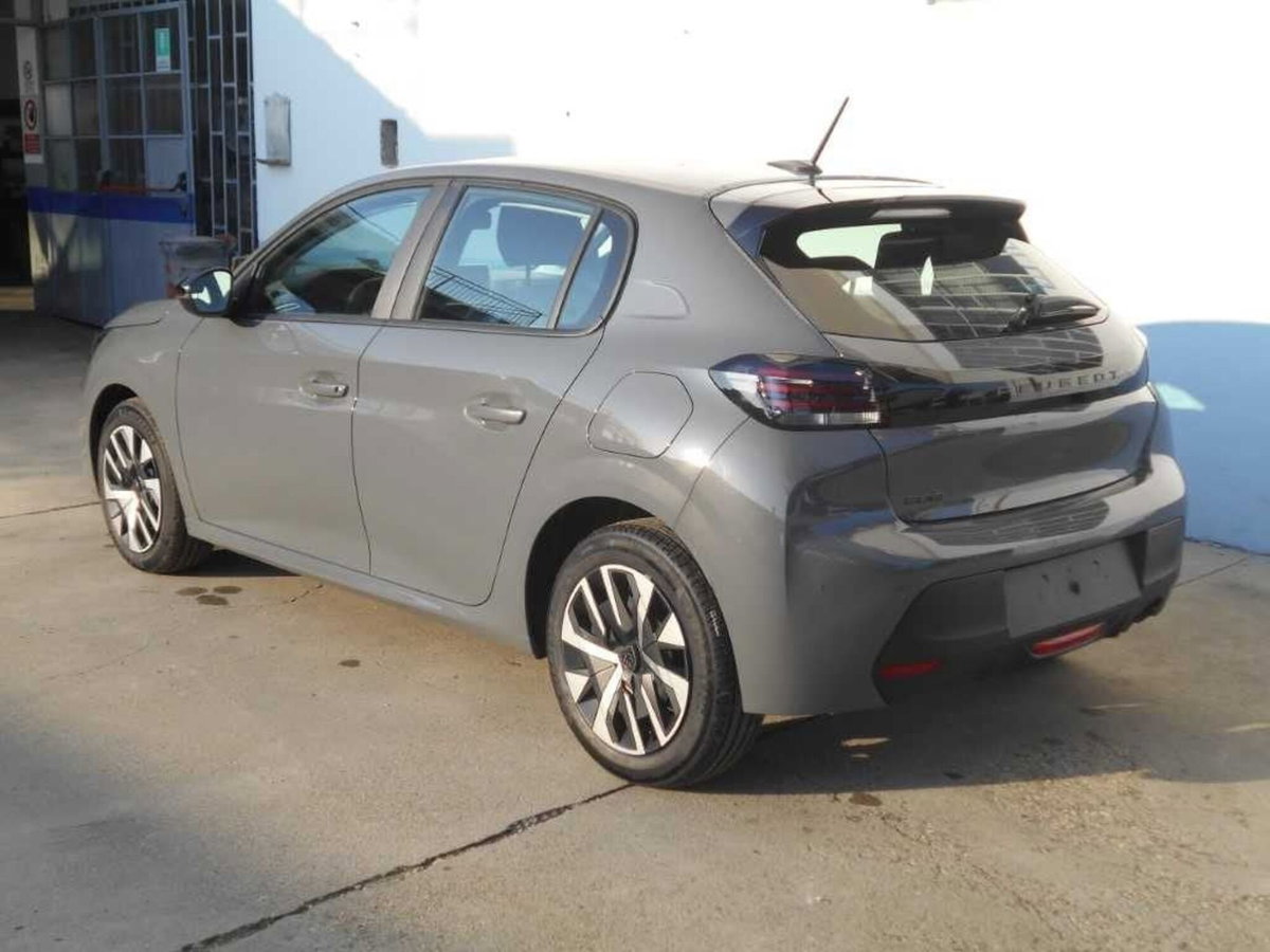 Peugeot 208 PureTech 100 Stop&Start 5 porte Allure (7)
