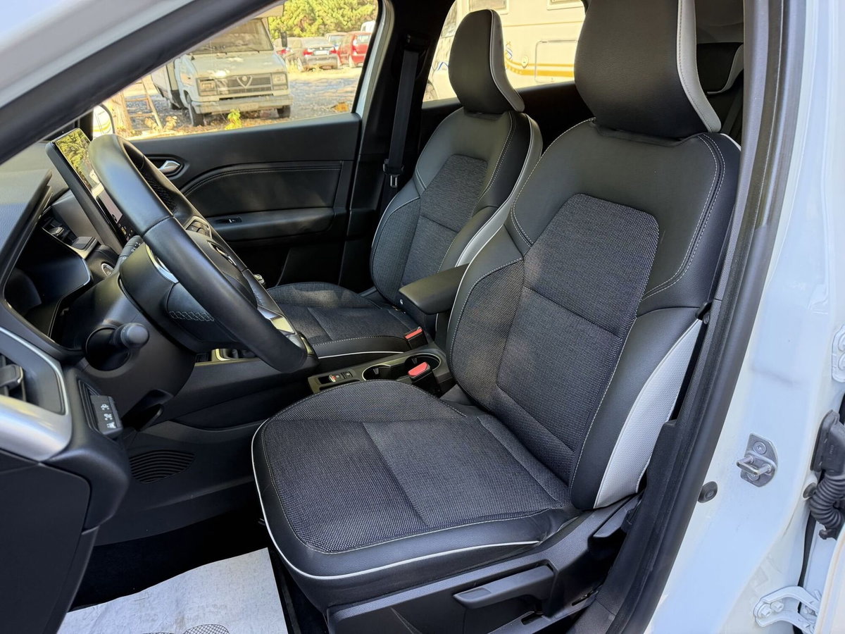 Renault Captur TCe 100 CV GPL Techno (9)