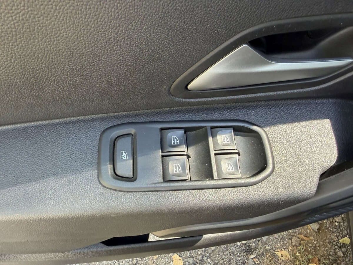 Dacia Duster 1.0 TCe GPL 4x2 Comfort DaciaPlus (12)