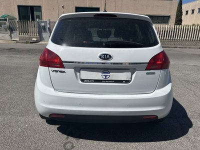 Kia Venga 1.4 CVVT Cool (5)